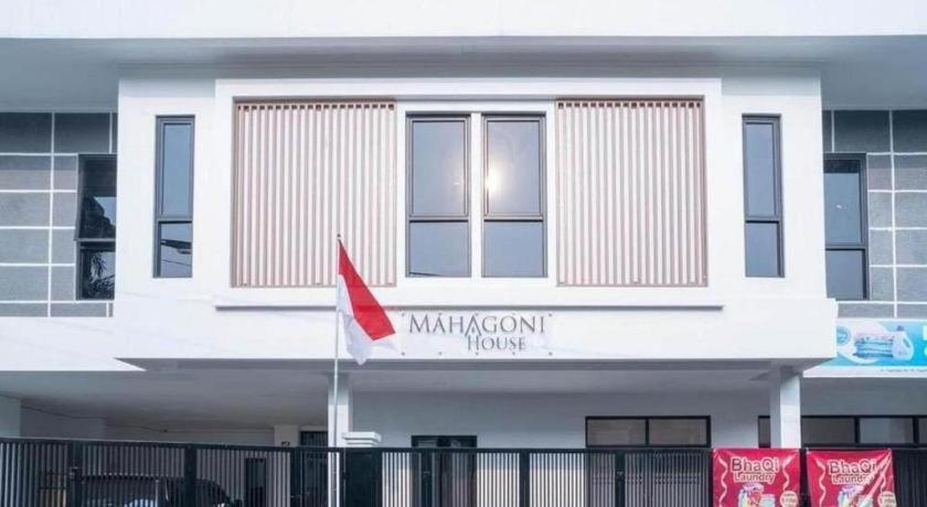 Oyo 94143 Mahagoni House Syariah 호텔 보고르 외부 사진